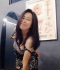 Rencontre Femme Thaïlande à United States of America : Tuk, 48 ans